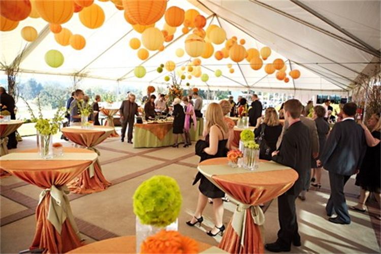 Cocktail Styled Receptions Vs Traditional Receptions XPLOSIVE 